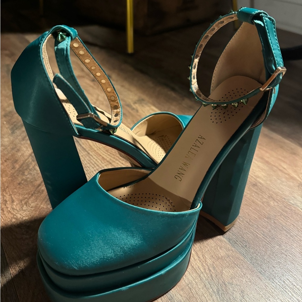 Green Azalea Wang platform heels
